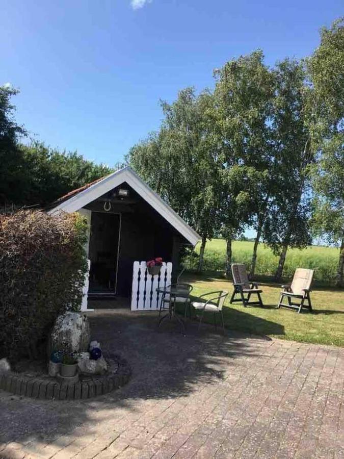 Stunning Romantik Cabin Close To Baltic Sea Villa Idestrup Exterior foto